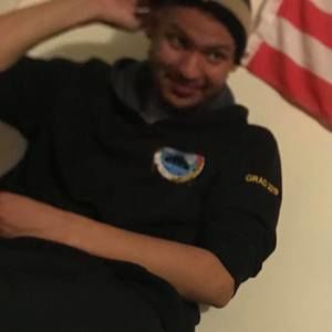 Meet your Posher, Wendell